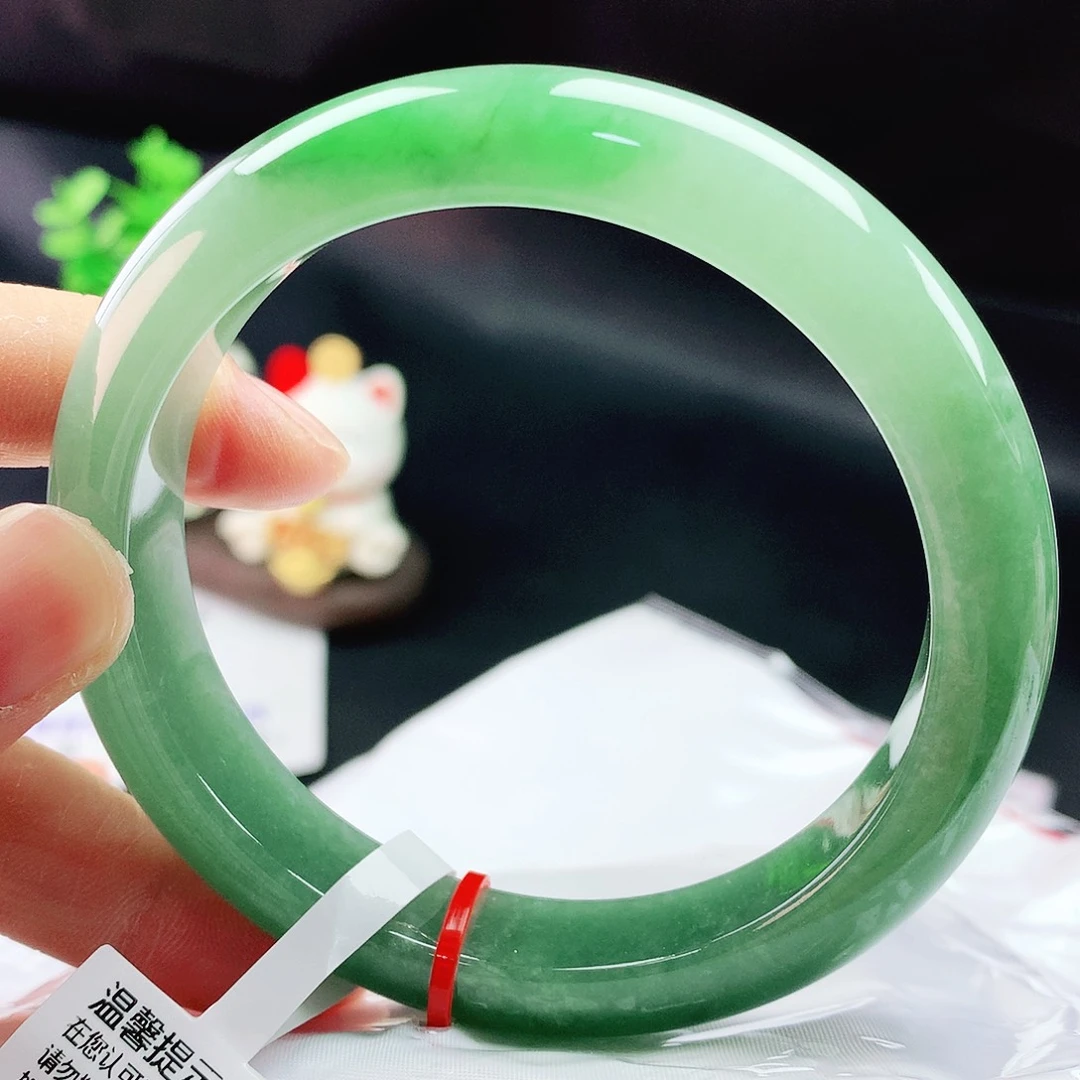 未镶嵌手镯翡翠59圈