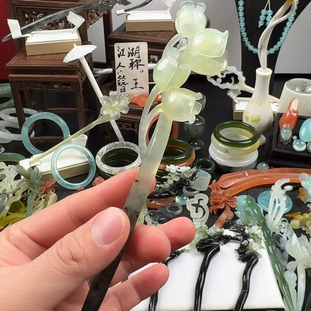 蛇纹石玉未镶嵌发饰