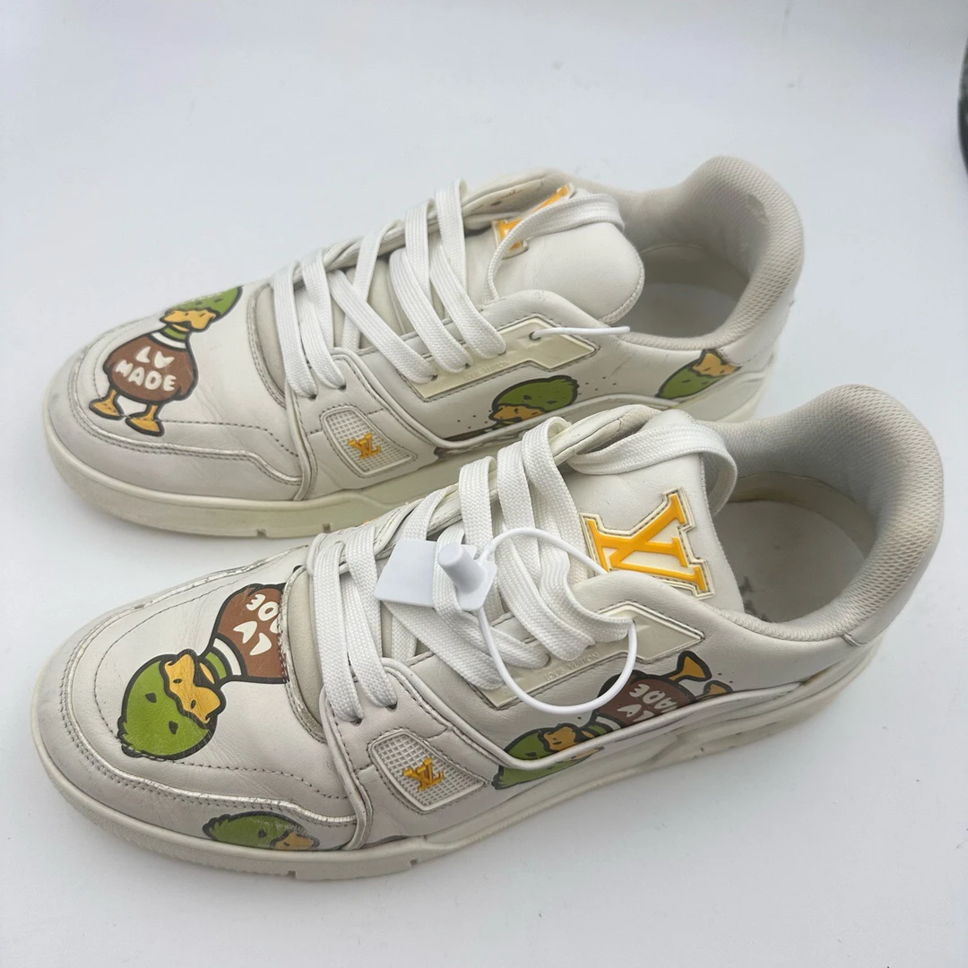 95新 LouisVuitton/路易威登 41码/LV trainer nigo鸭子板鞋/