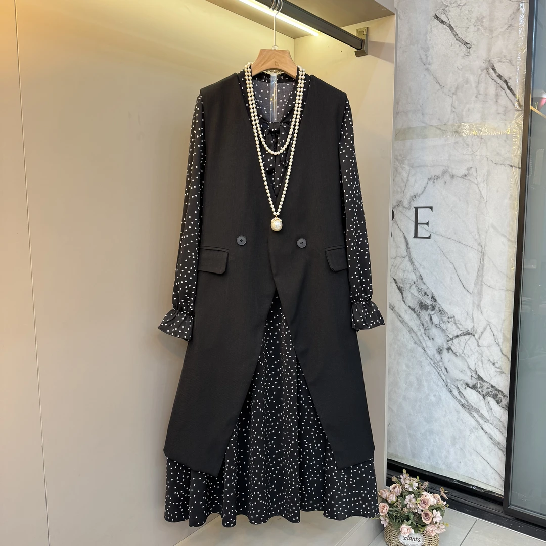 2025秋款时尚洋气中长款宽松马甲长袖印花连衣裙显瘦洋气套装667