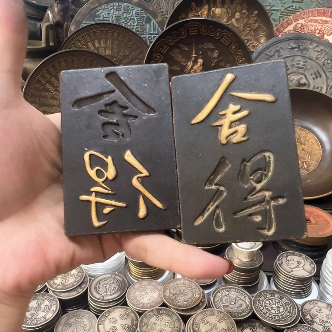 金属复古风格摆件