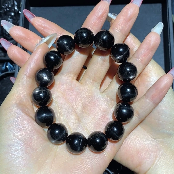 辉石金运石手串未镶嵌模****?