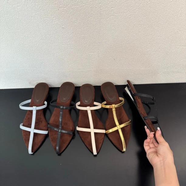 286-11一字拖气质凉鞋薄款夏季低跟平底外穿坡跟镂空尖头拖鞋小众