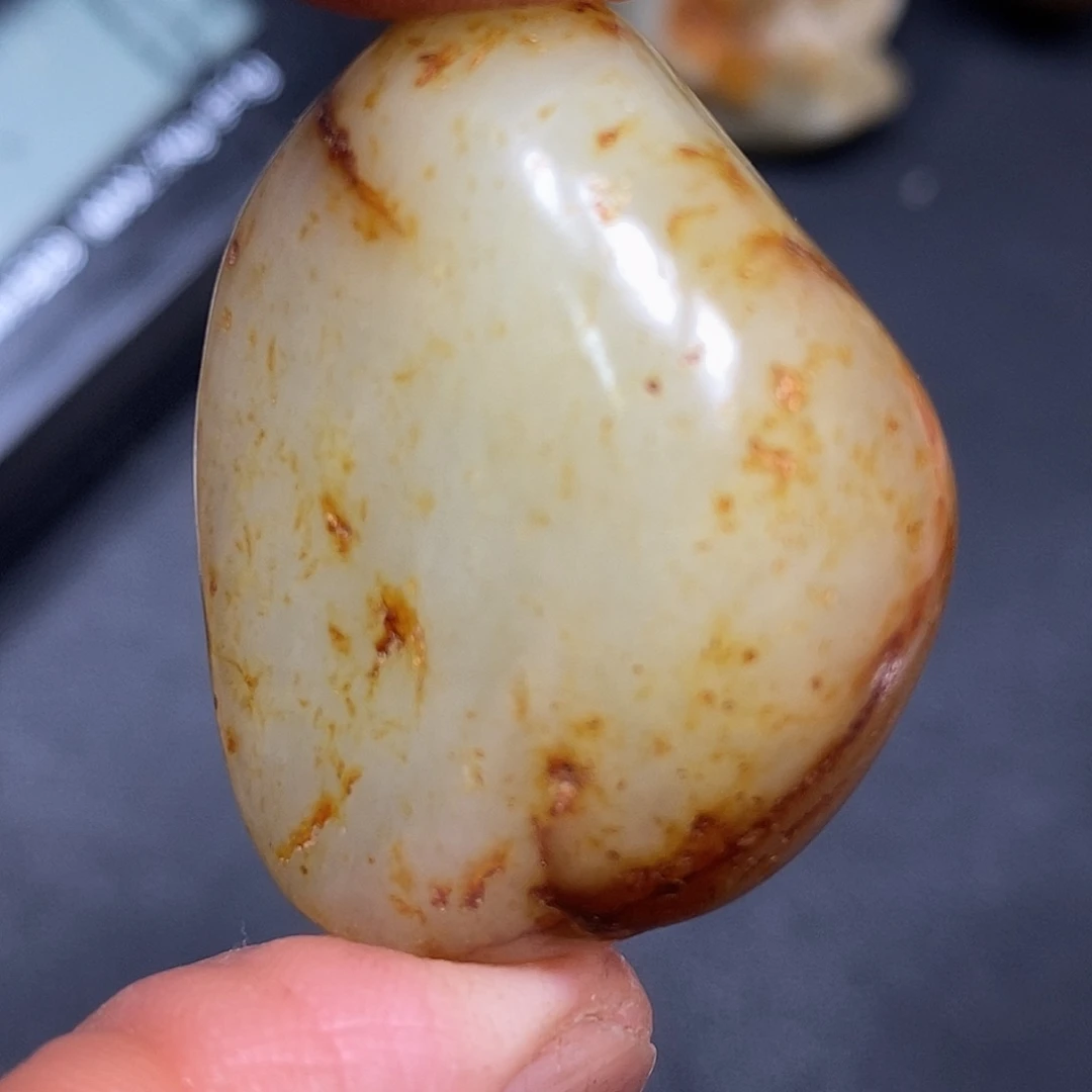 和田玉未镶嵌珠宝奇石