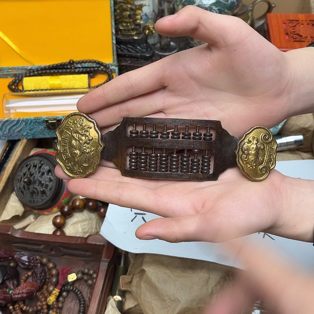 大叶紫檀（黑酸枝木类）