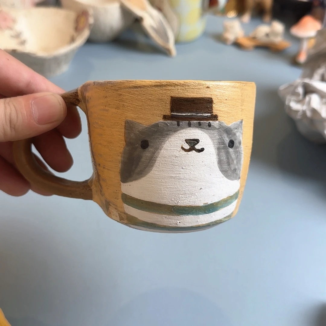 茶盏在家门口看到有条很