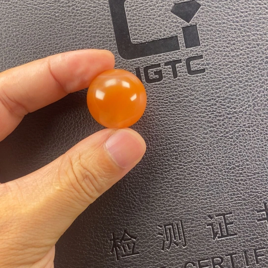 石英质玉未镶嵌颈饰