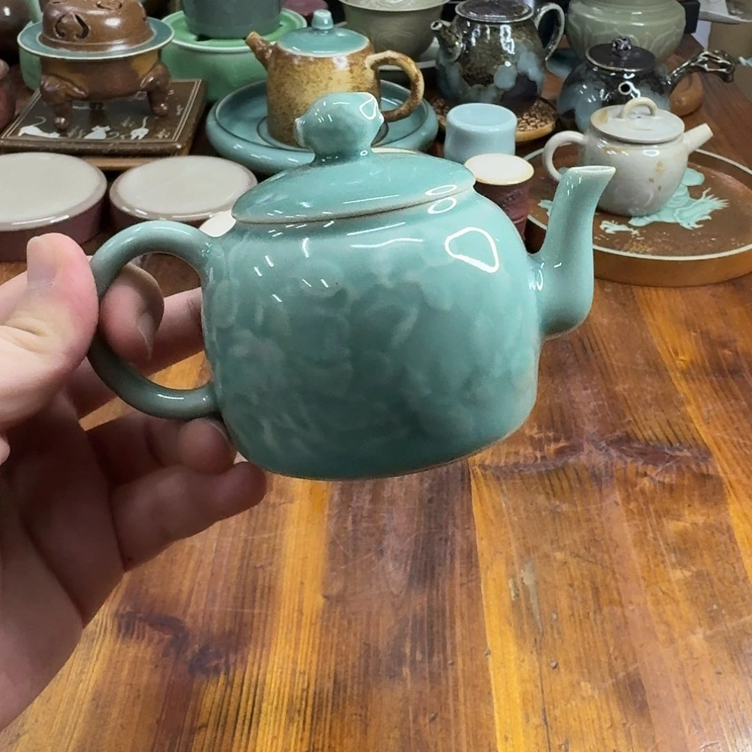 小仲龙泉青瓷微瑕4337