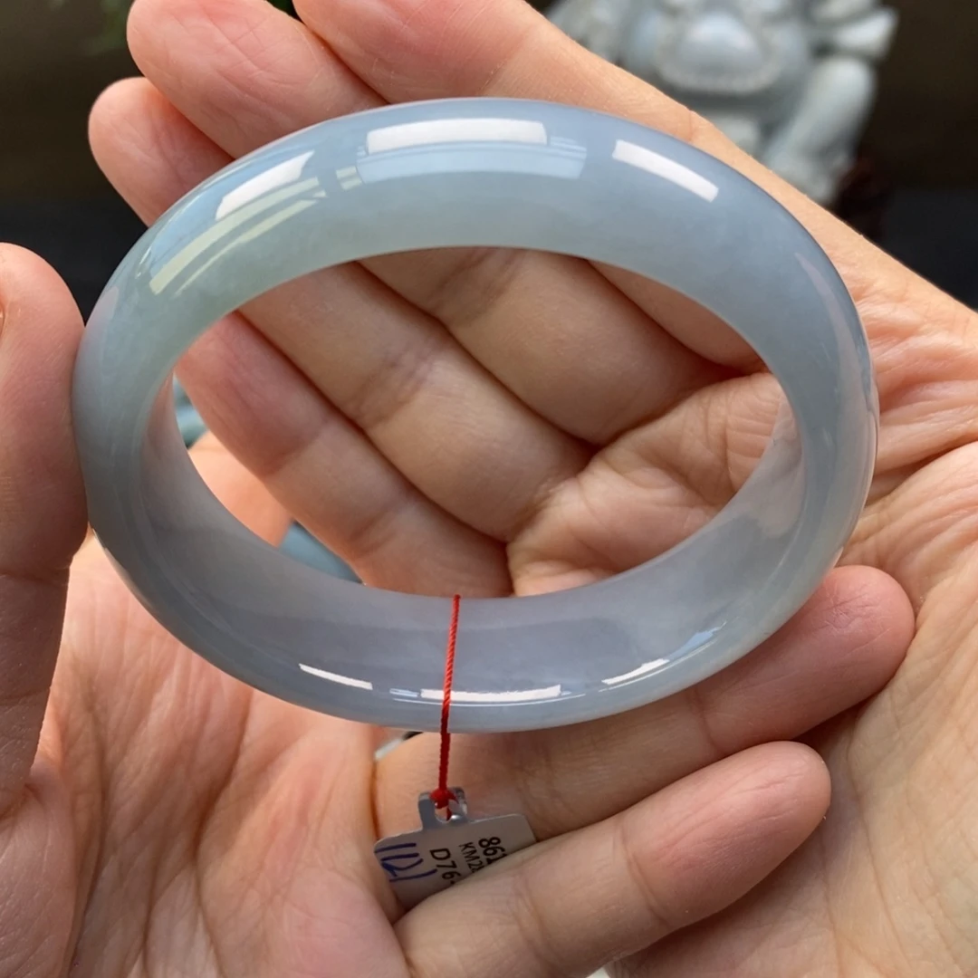 翡翠手镯未镶嵌天然