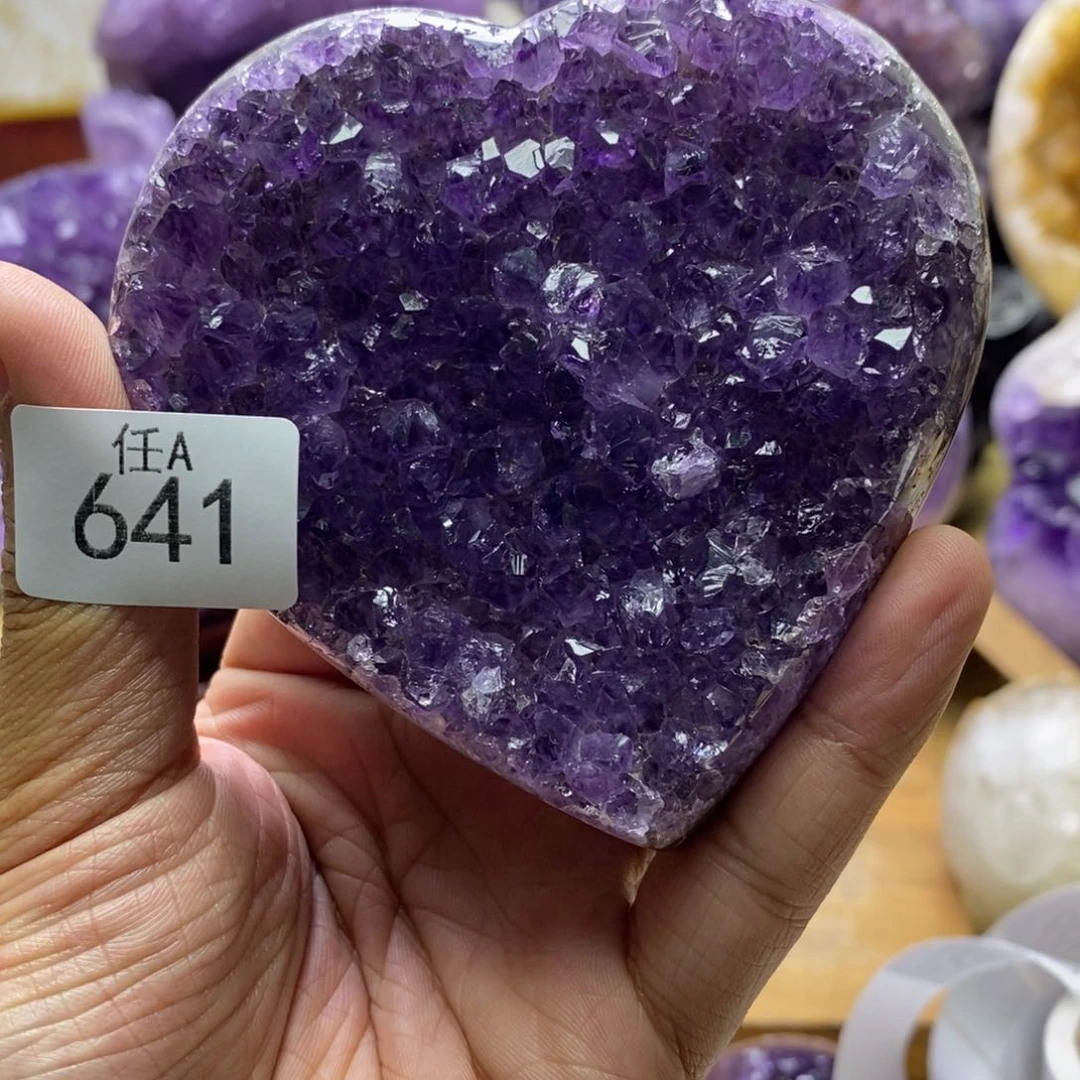 未镶嵌大型摆件（非配饰）水晶