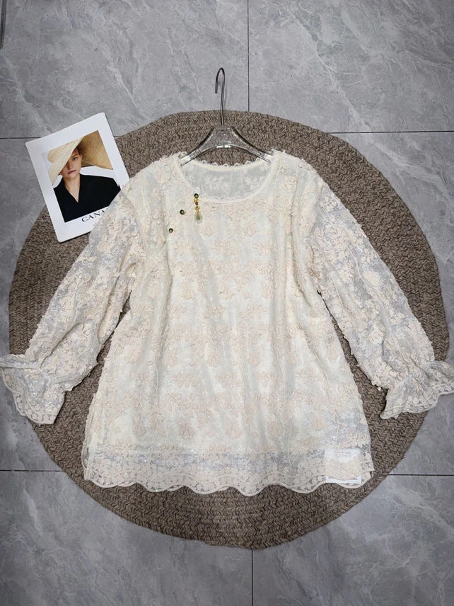 刘媛媛潮牌 实拍湘9292刺绣国风玉坠时尚大气宽松上衣