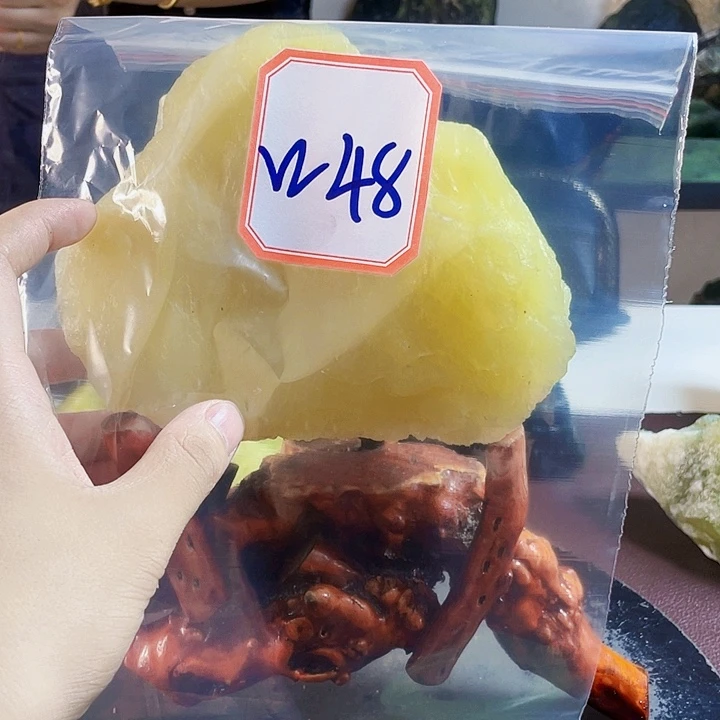 简***人未镶嵌蛇纹石玉岫玉原石