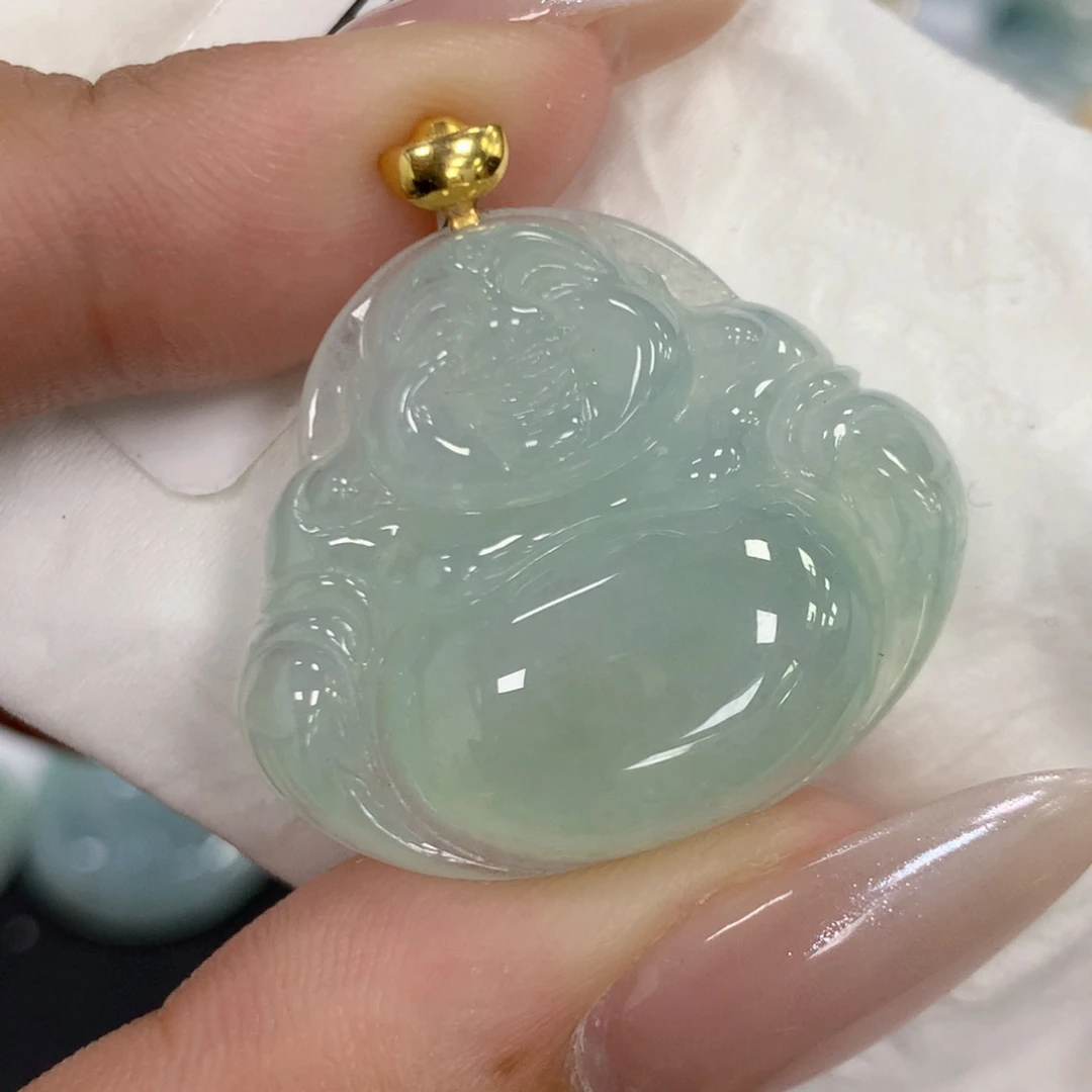 颈饰18K金镶嵌翡翠