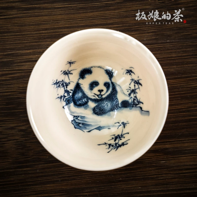 板娘的茶 雨香斋青花宫墙红熊猫宝宝撇口杯55ml陶瓷