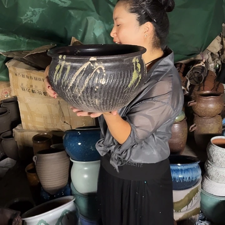 口30高18瑕疵一个盆子。