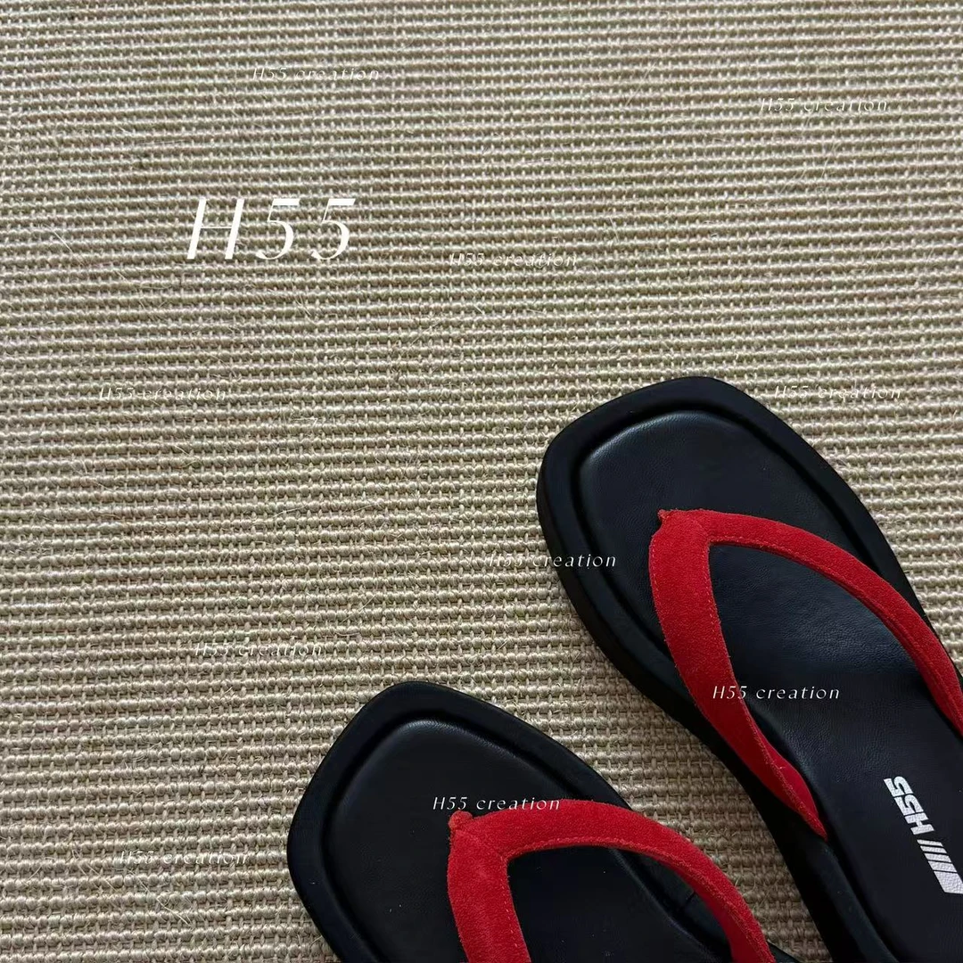 【晶咕甄选】H55-“Red”夏日必备博主感极简人字拖4cm59-2563