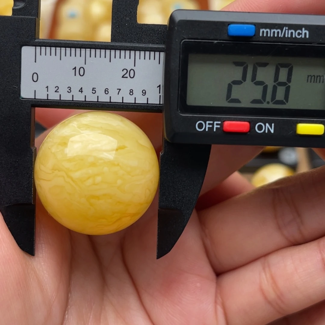 琥珀未镶嵌裸石蜜蜡圆珠笑