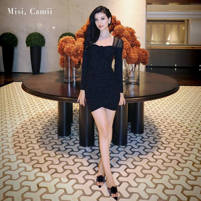 Misi,Camii2025秋冬新款女装修身烫钻抽褶针织连衣裙名媛时尚性感