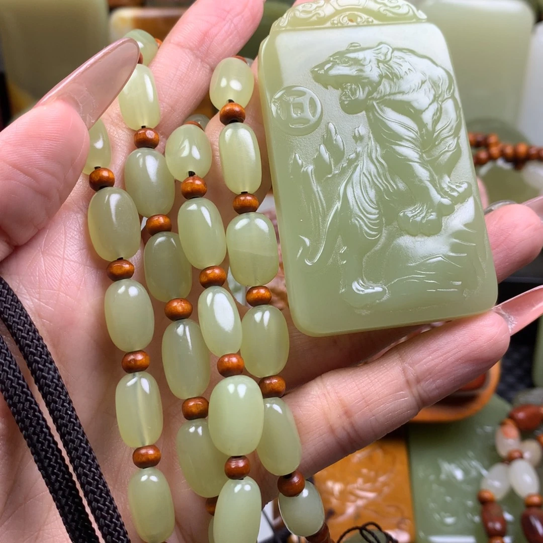 新疆昆仑山料牌子