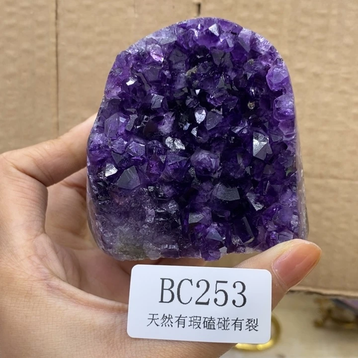 未镶嵌大型摆件（非配饰）紫晶