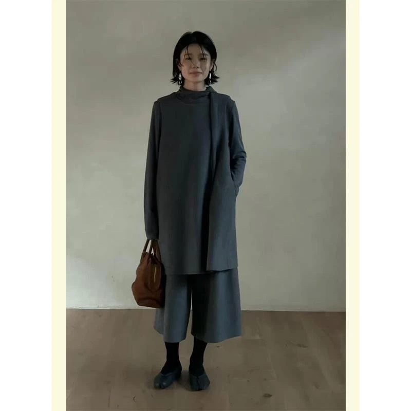 淡人高知老钱风穿搭重要场合漂亮灰色背心裙内搭七分裤套装女秋季