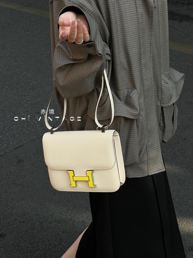 95新 Hermes/爱马仕 8624 奶昔白康康23 nata珐琅扣单肩包23