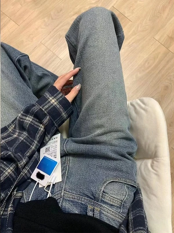 蓝色肌理感加绒复古牛仔裤女秋冬胖mm高腰宽松显瘦直筒垂感牛仔裤