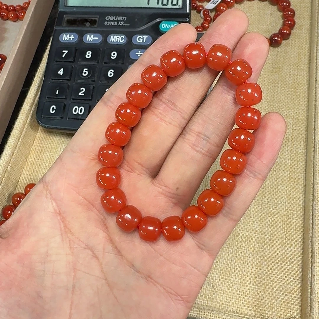 麦***糖南红玛瑙未镶嵌手链原矿南红手串10mm精工辣椒红高品质
