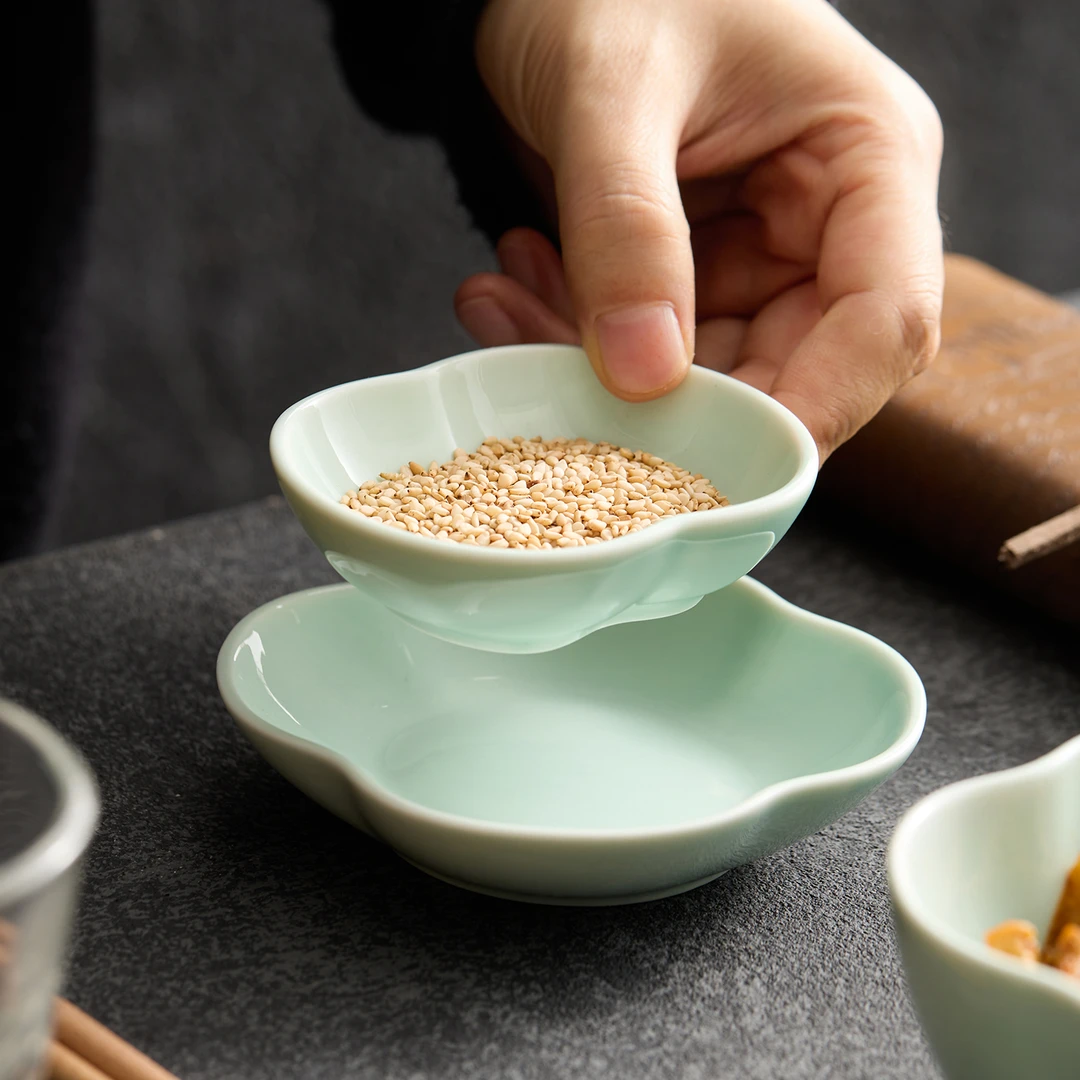 德化青瓷餐具2025新款特别好看的高颜值轻奢高级感陶瓷蘸料碟小碗