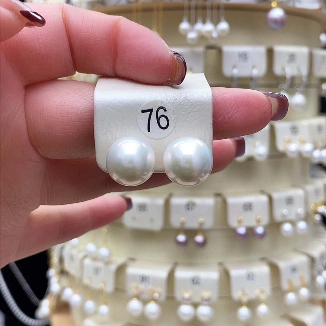 淡水珍珠耳饰18K金镶嵌
