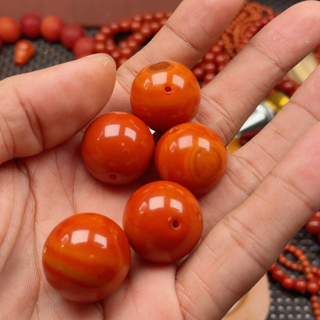 南红玛瑙未镶嵌带纹路圆珠20mm一颗