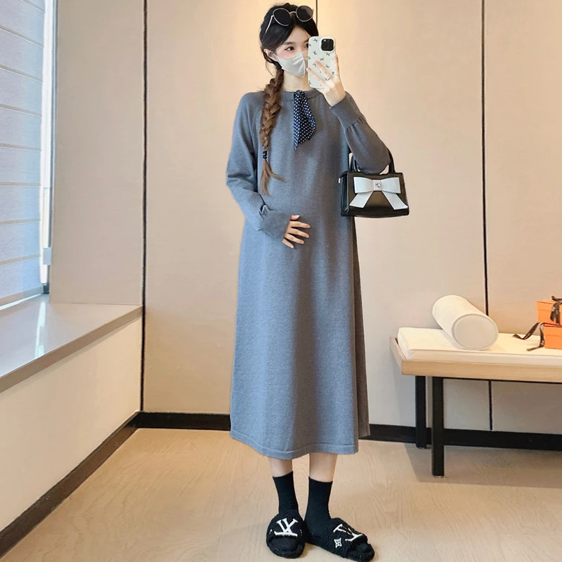 孕妇连衣裙2025秋季韩版新款时尚甜美宽松大码飘带领结针织毛衣裙