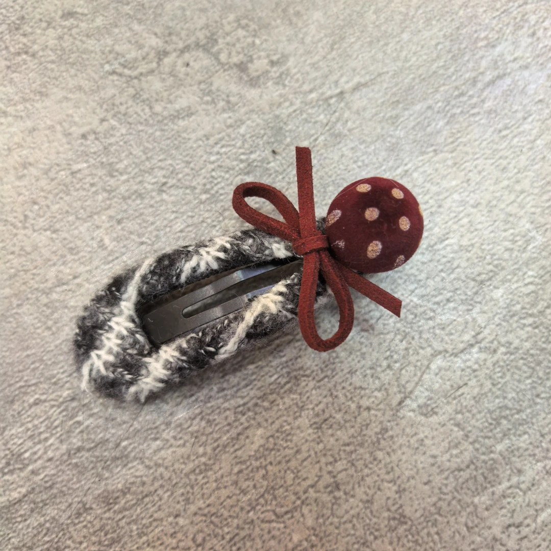 B913红色绒绒波点球蝴蝶结掰掰夹