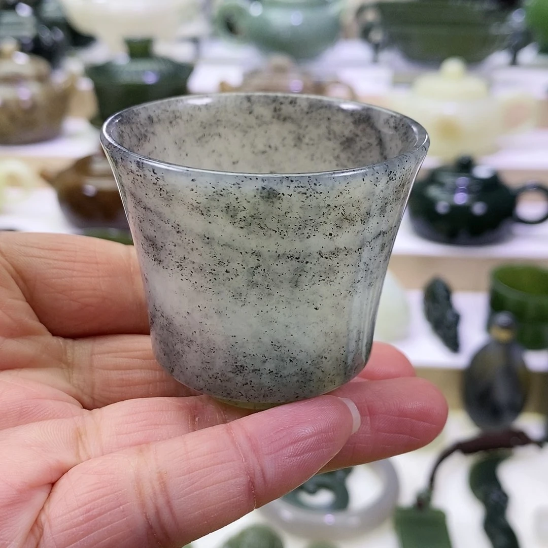 和田玉茶杯未镶嵌马**功
