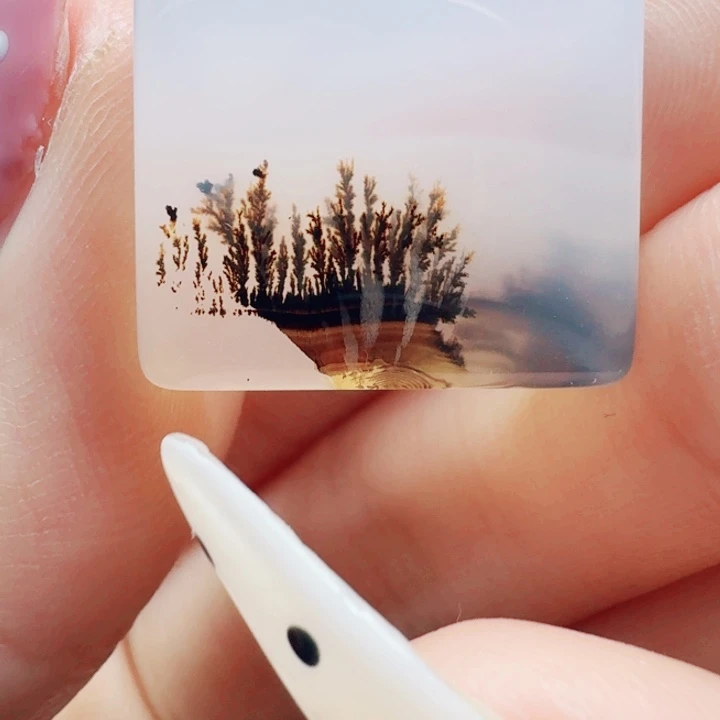 玛瑙/玉髓未镶嵌珠宝奇石