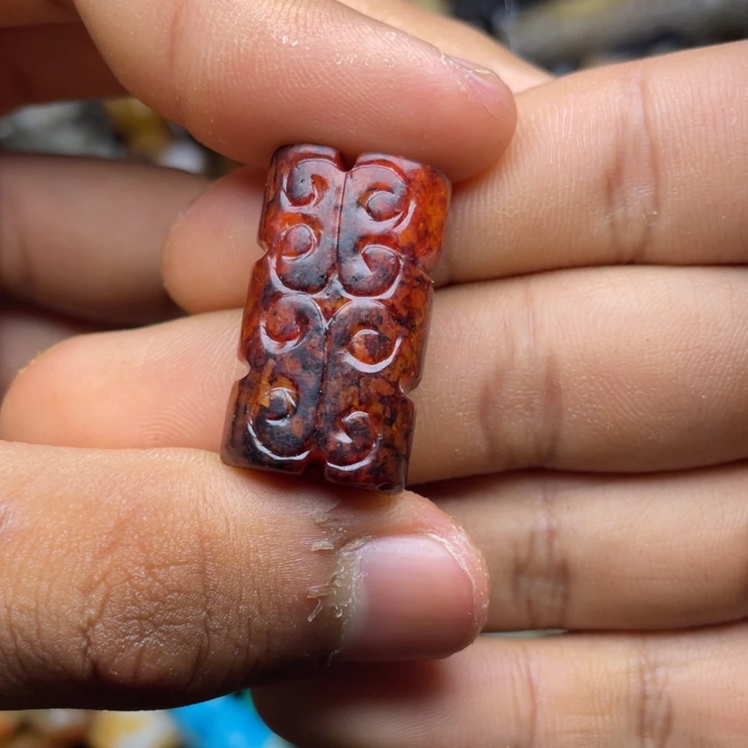 和田玉（糖玉）未镶嵌挂件