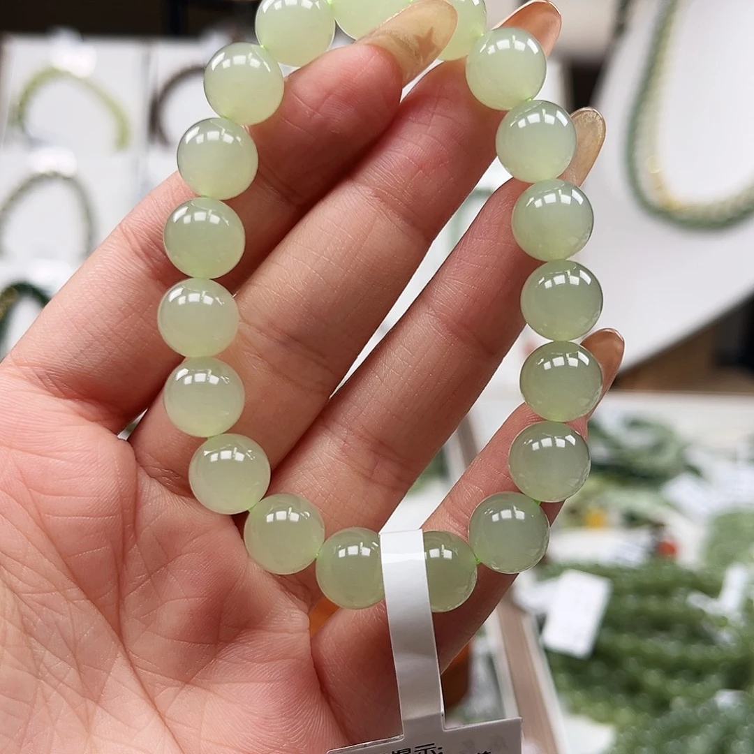 溪***宝和田玉未镶嵌手串