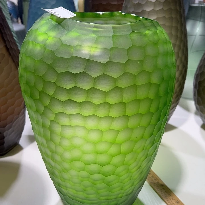 粉*果绿色磨刻花瓶花器高34口13