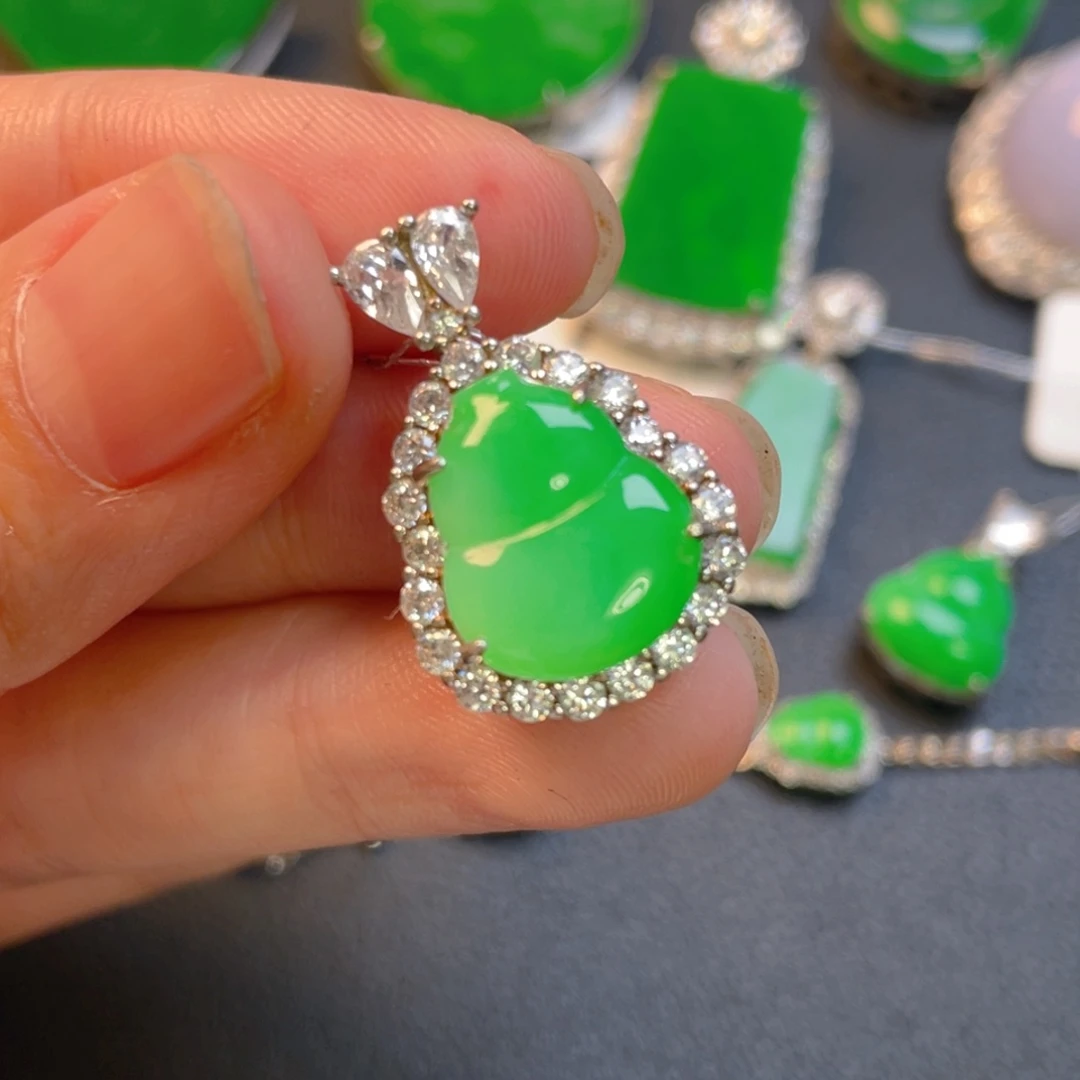 翡翠银S925镶嵌吊坠(不含链)