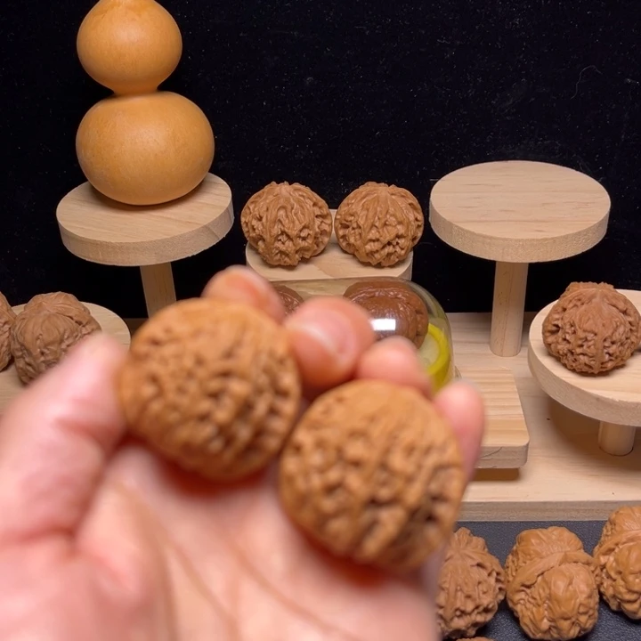 文玩核桃吊坠32皇杆手捻