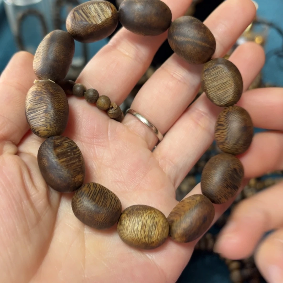 沉香手串乌身卡1.4-13克多样性发货一条