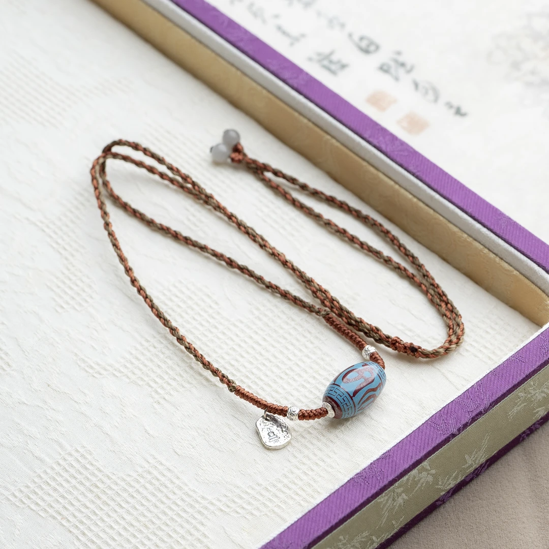 木欣欣 含辰砂工艺品朱砂六字箴言小天天手编绳项链扎基原创国潮