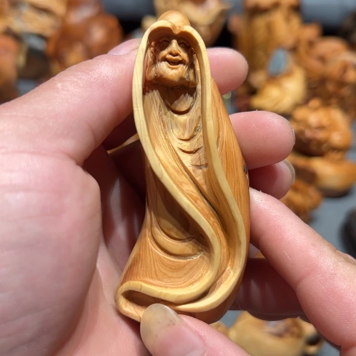 柏木（崖柏）点点关注