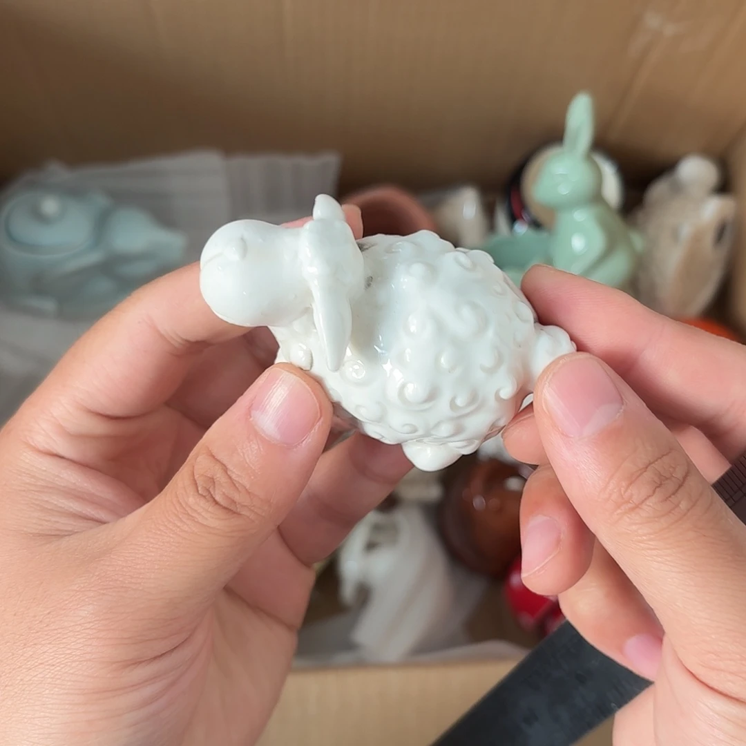 陶瓷制品、默认微瑕介意慎拍、两天内拼单满20包邮发货！