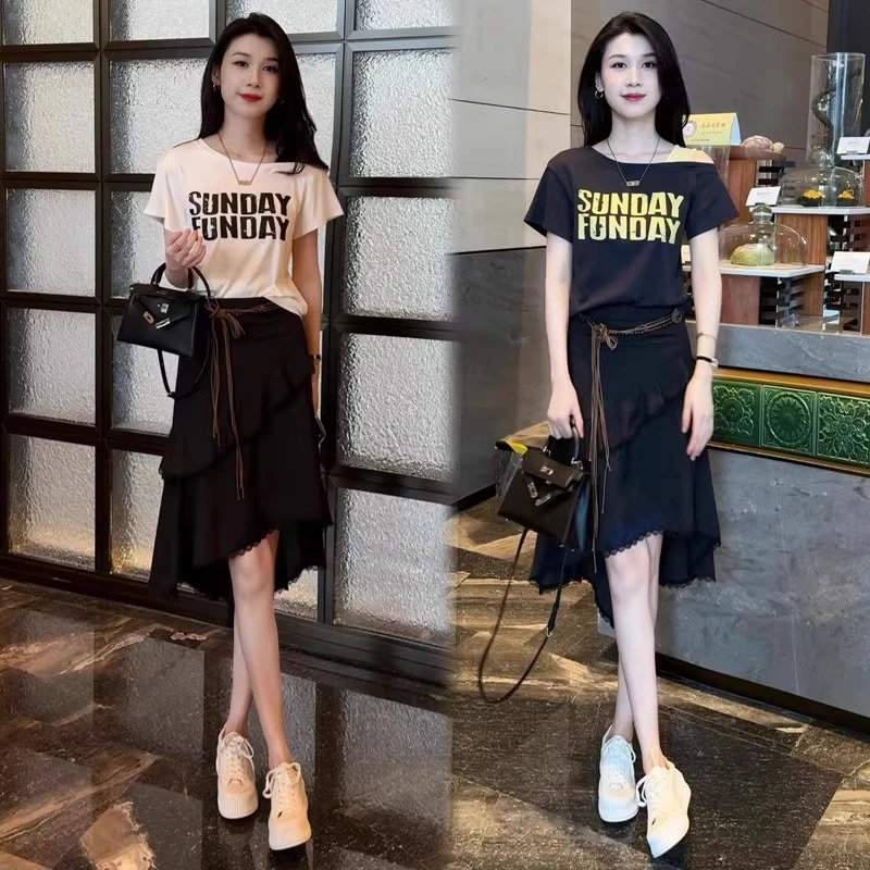 时尚套装女2025夏季新款显瘦百搭露肩字母t恤不规则半身裙两件套
