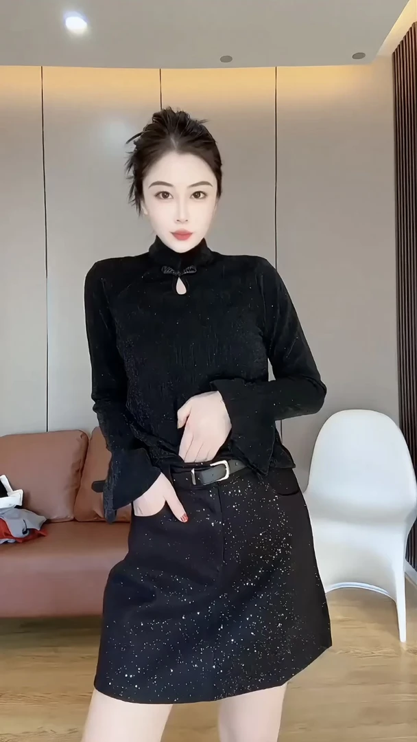 喇叭袖黑色上衣女新中式国风立领盘扣T恤打底衫修身气质打底衫