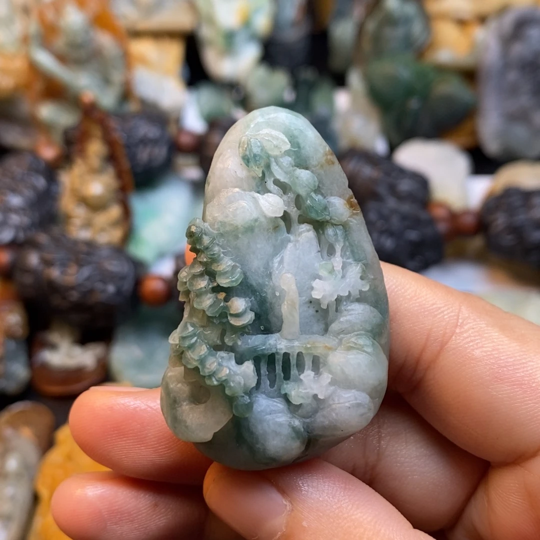 定制翡翠未镶嵌特色9