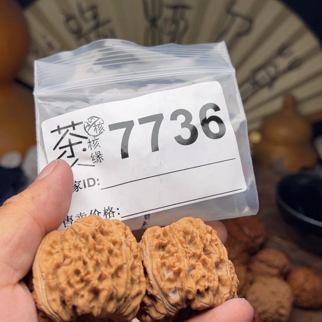 文玩核桃把件我们