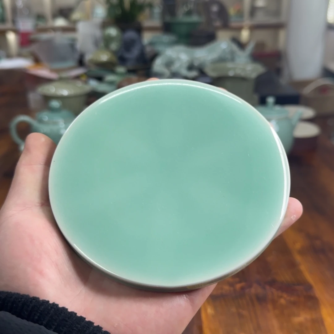 小仲龙泉青瓷微瑕8660