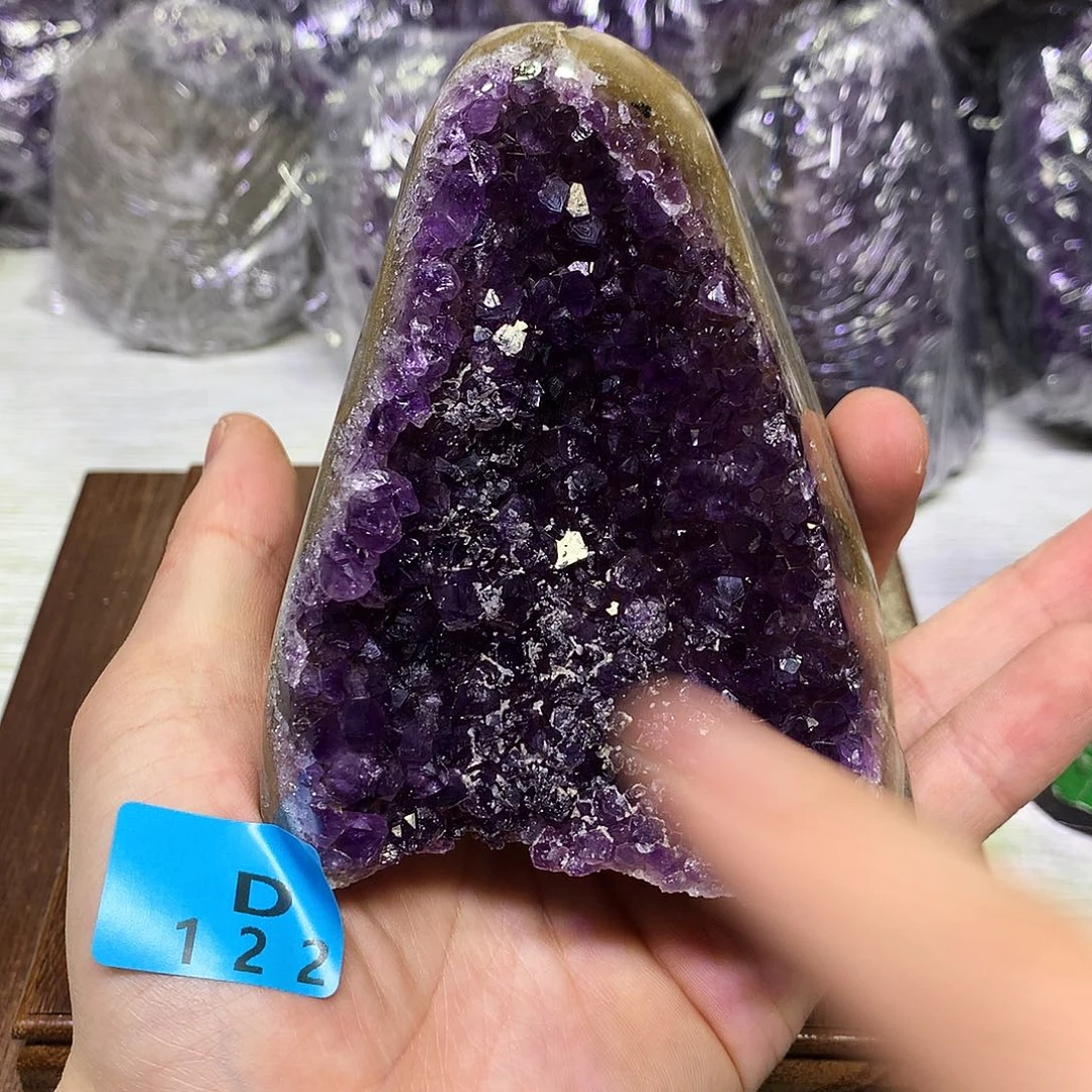 紫晶大型摆件（非配饰）未镶嵌